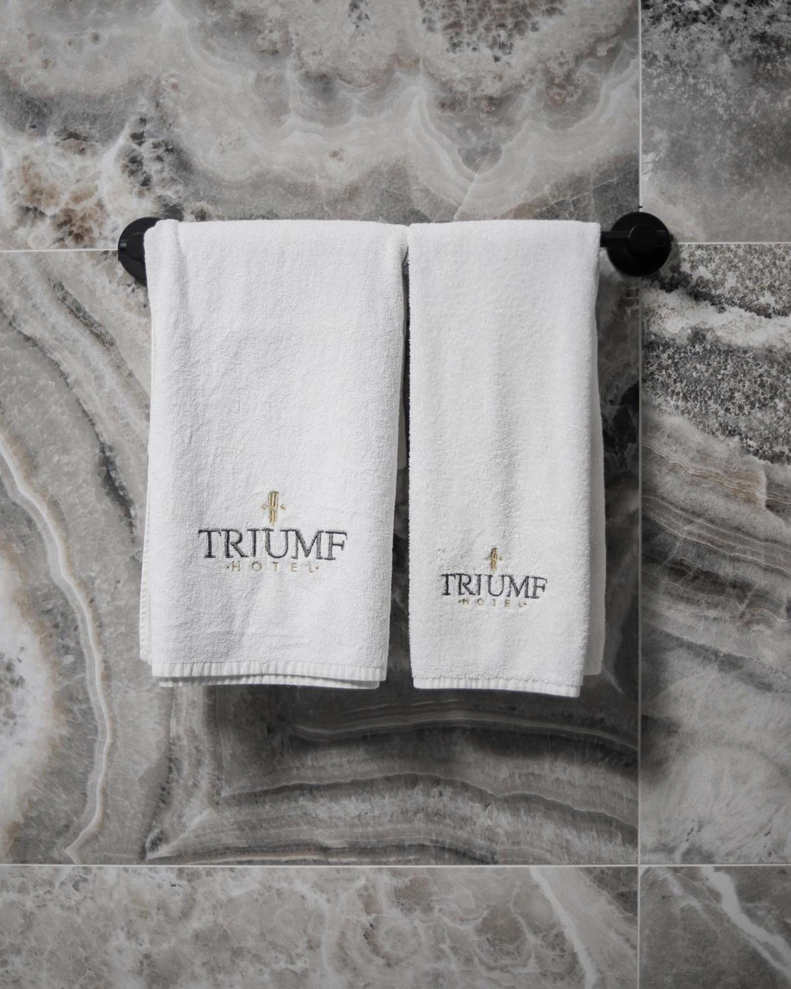 Triumf Hotel 普里兹伦 外观 照片