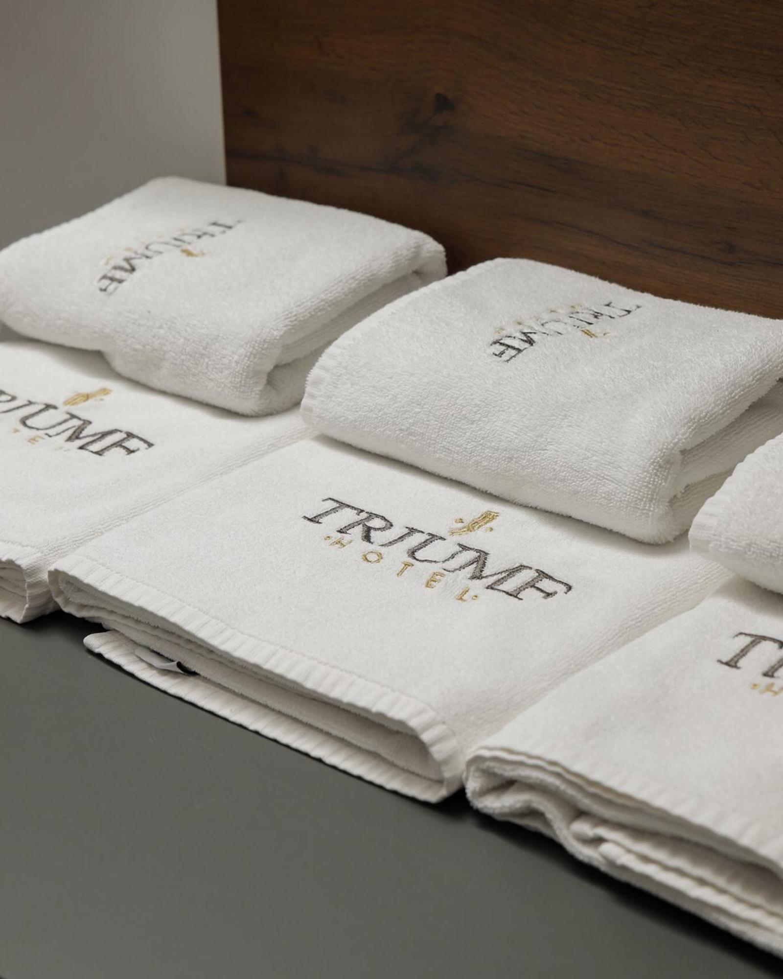 Triumf Hotel 普里兹伦 外观 照片