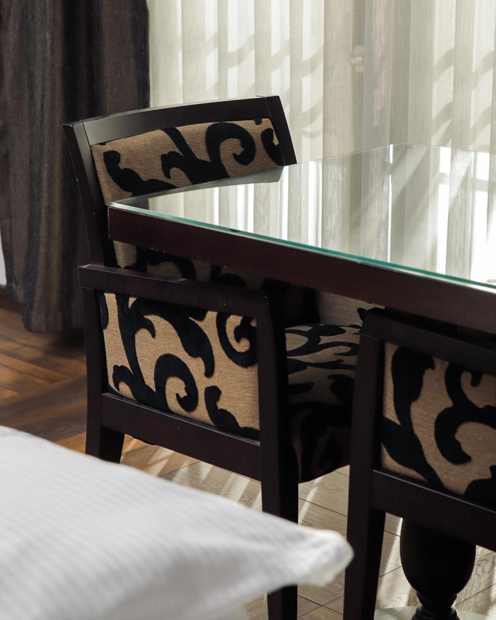 Triumf Hotel 普里兹伦 外观 照片